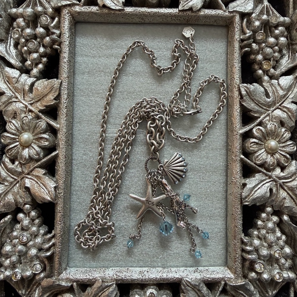 Touchstone Crystal Silver Starfish and Shell Charm Necklace “Retired” NWOT